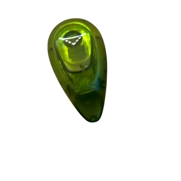 Green corner punch for crafting - Picture 1 of 3